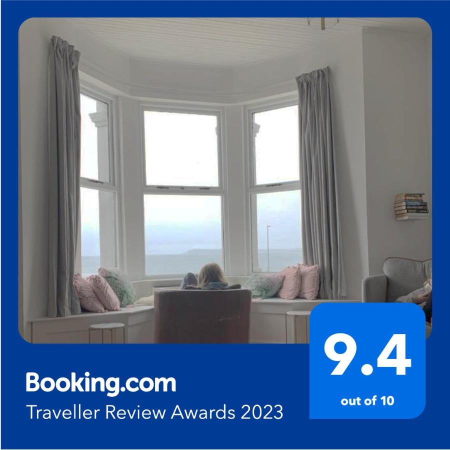 Stunning 3 Bed Seafront Mansion Building Sleeps 6 Adults Or 8 With Kids Apartment Портръш Екстериор снимка
